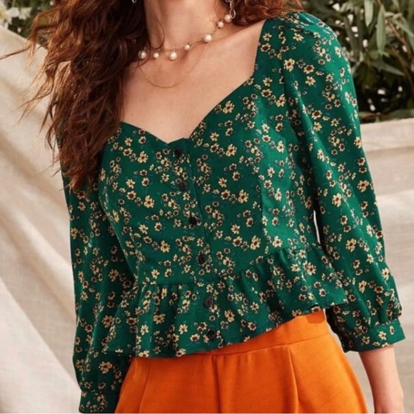 5 Summer Cropped Tops - Picture 2 of 6